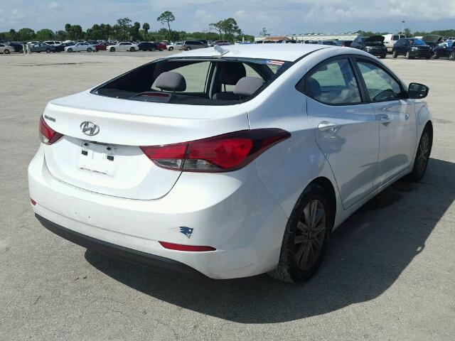 5NPDH4AE7FH637829 - 2015 HYUNDAI ELANTRA SE WHITE photo 4