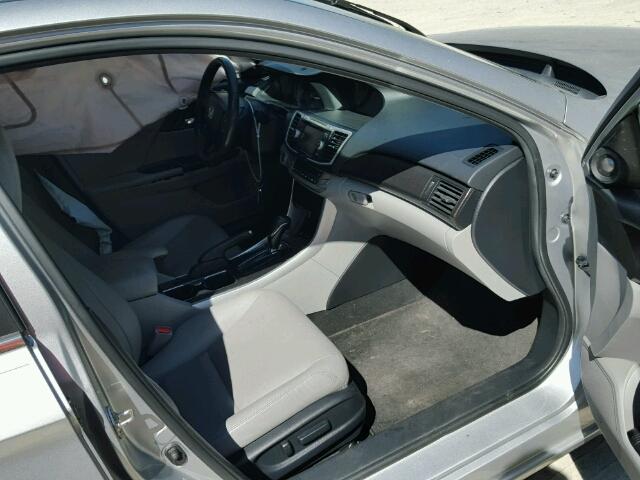 1HGCR2F84EA075329 - 2014 HONDA ACCORD EXL SILVER photo 5