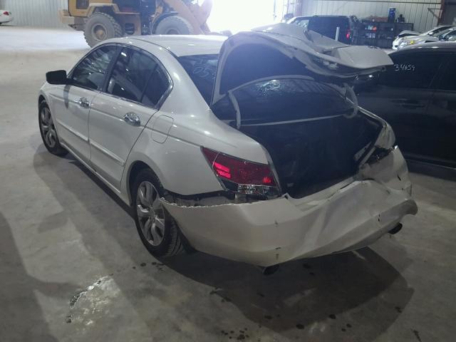 1HGCP36818A047004 - 2008 HONDA ACCORD WHITE photo 3