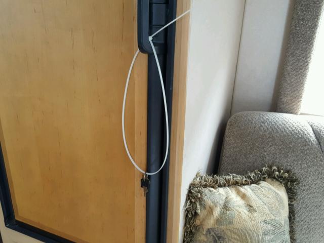 1LC2S2J216D205220 - 2006 SUNL TRAVELTRAI WHITE photo 5