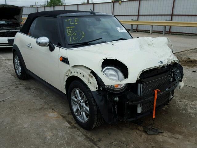 WMWZN3C57BT133712 - 2011 MINI COOPER WHITE photo 1