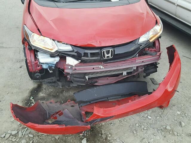 JHMGK5H57GX018842 - 2016 HONDA FIT RED photo 9