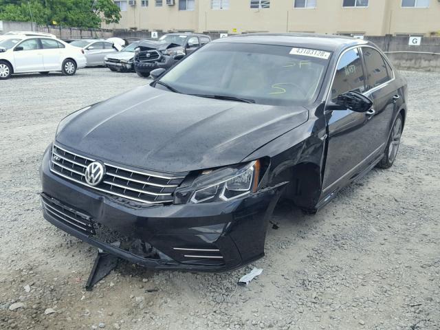 1VWDT7A32HC047905 - 2017 VOLKSWAGEN PASSAT R-L BLACK photo 2