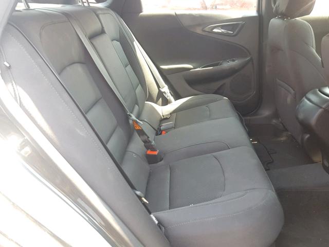 1G1ZB5ST2HF289616 - 2017 CHEVROLET MALIBU LS ნაცრისფერი ფოტო 6