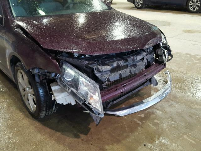 3FAHP0HA5CR230851 - 2012 FORD FUSION SE MAROON photo 9