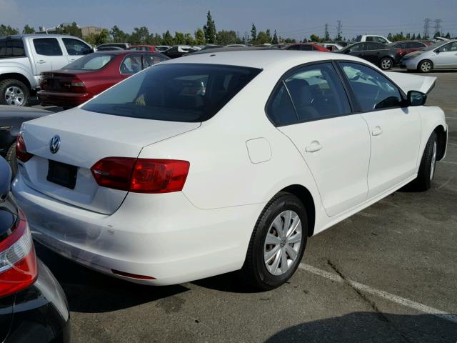 3VW2K7AJ8DM263789 - 2013 VOLKSWAGEN JETTA BASE 白色 照片 4