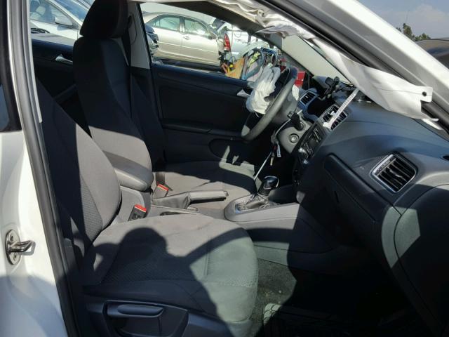 3VW2K7AJ8DM263789 - 2013 VOLKSWAGEN JETTA BASE 白色 照片 5