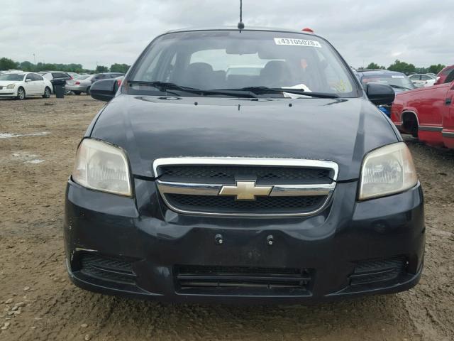 KL1TD56E39B620710 - 2009 CHEVROLET AVEO LS BLACK photo 9