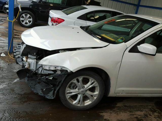 3FAHP0HG9CR251643 - 2012 FORD FUSION WHITE photo 9