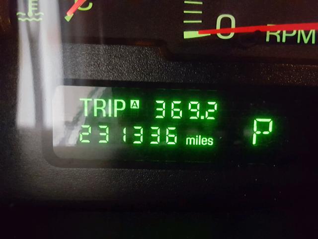 1LNHM87A82Y704502 - 2002 LINCOLN LS 银色 照片 8