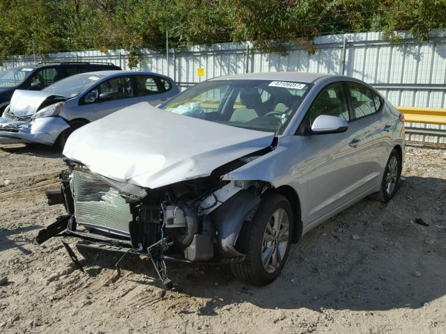 KMHD84LFXHU179892 - 2017 HYUNDAI ELANTRA SE SILVER photo 2