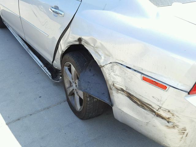 1G1ZC5E06CF357438 - 2012 CHEVROLET MALIBU 1LT ვერცხლისფერი ფოტო 9