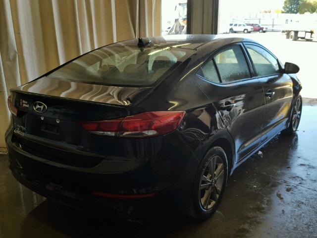 5NPD84LF1HH055802 - 2017 HYUNDAI ELANTRA SE BLACK photo 4