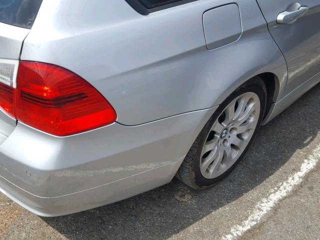 WBAVT13556KW22355 - 2006 BMW 325 XIT SILVER photo 9