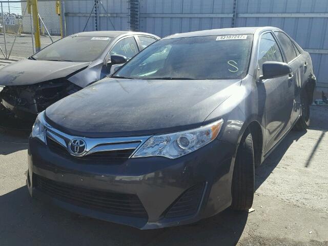 4T4BF1FK3DR294516 - 2013 TOYOTA CAMRY L GRAY photo 2