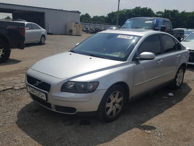 YV1MS382972300566 - 2007 VOLVO S40 2.4I SILVER photo 2