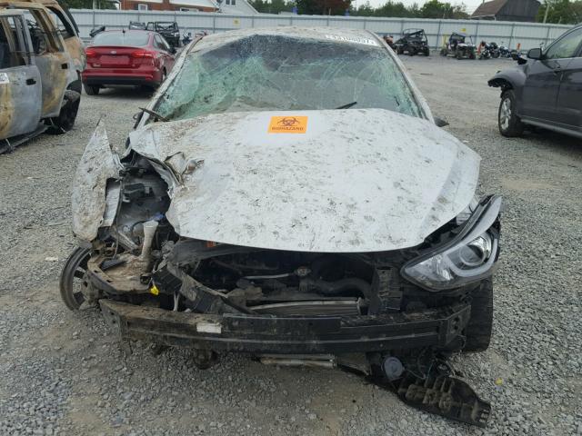 5NPDH4AE5EH461149 - 2014 HYUNDAI ELANTRA SE SILVER photo 7