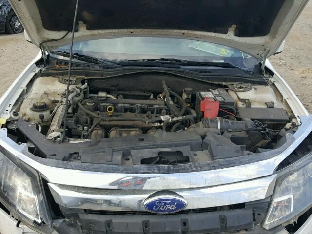 3FAHP0JA4BR258228 - 2011 FORD FUSION SEL WHITE photo 7