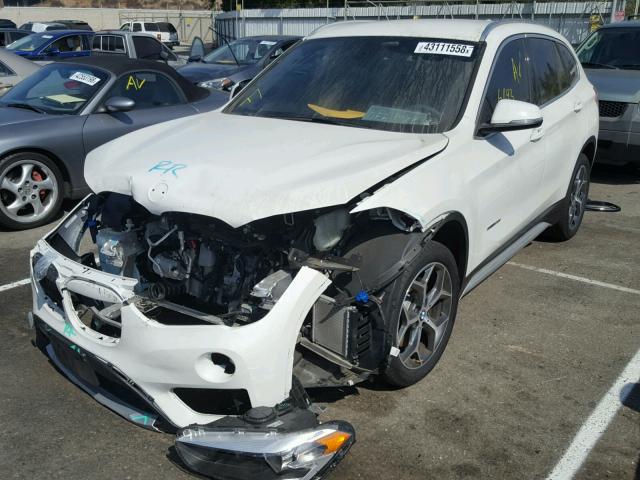 WBXHU7C33J5H40805 - 2018 BMW X1 SDRIVE2 Biały zdjęcie 2