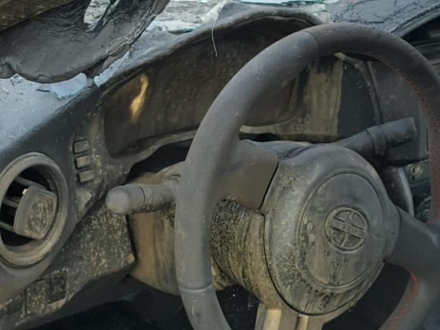 JF1ZNAA12G9707456 - 2016 TOYOTA SCION FR-S თეთრი ფოტო 8