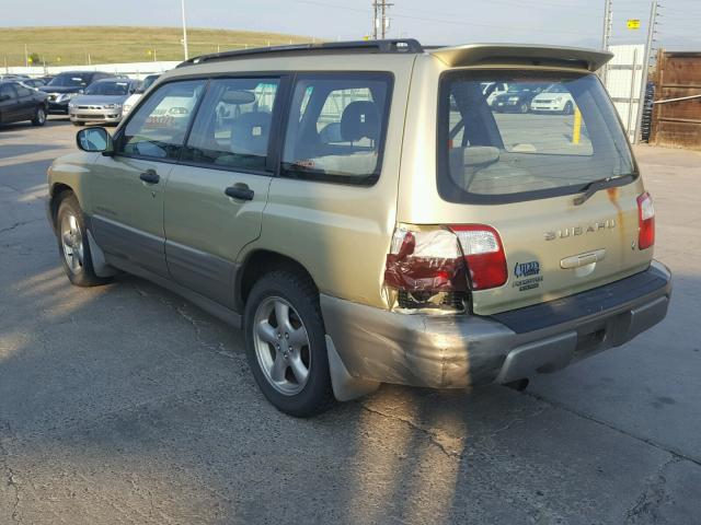JF1SF65581H750799 - 2001 SUBARU FORESTER S GOLD photo 3