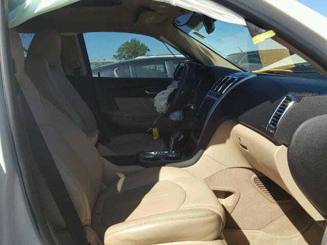 1GKKRRED1CJ215761 - 2012 GMC ACADIA SLT თეთრი ფოტო 5