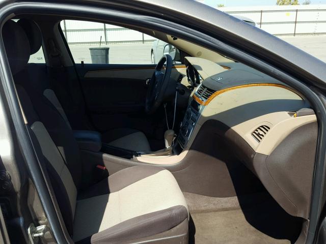 1G1ZC5E00CF146932 - 2012 CHEVROLET MALIBU 1LT BROWN photo 5