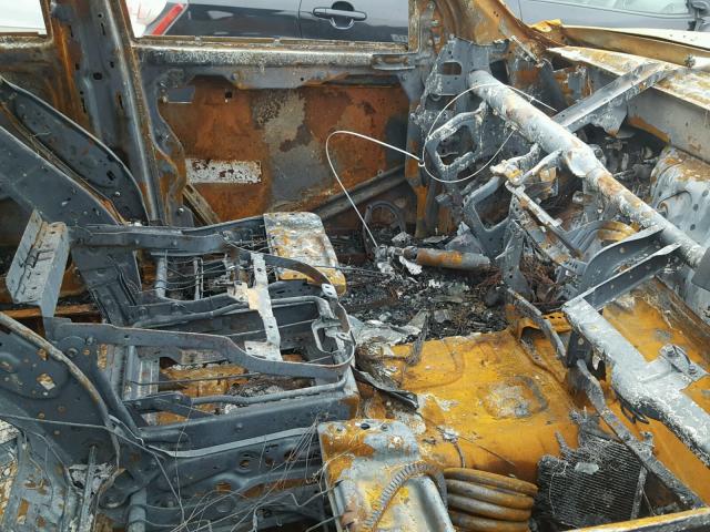 3C6UR5DL1HG570547 - 2017 RAM 2500 SLT BURN photo 5