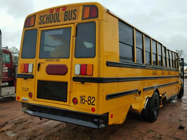 4UZABRDT9GCGX3786 - 2016 FREIGHTLINER CHASSIS B2 YELLOW photo 4