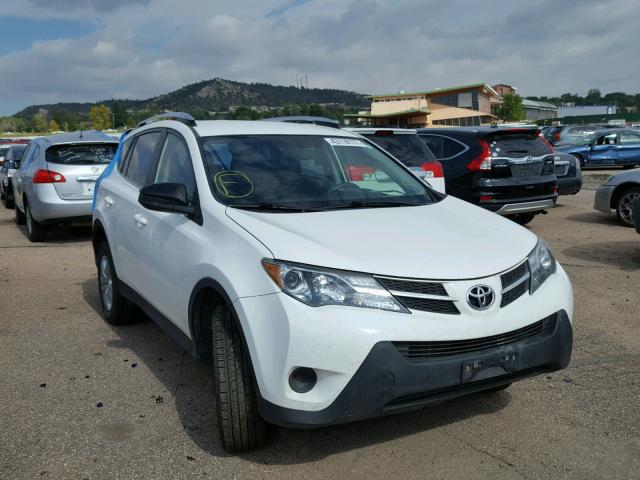 JTMBFREV8FD122946 - 2015 TOYOTA RAV4 LE WHITE photo 1