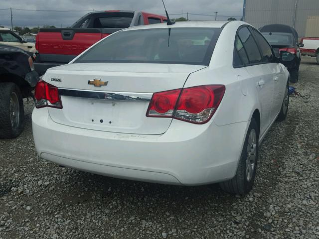 1G1PA5SH7D7325276 - 2013 CHEVROLET CRUZE LS WHITE photo 4