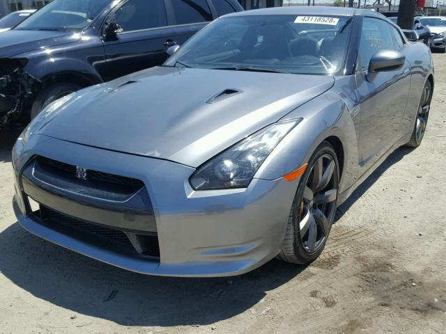 JN1AR5EF2AM231029 - 2010 NISSAN GT-R BASE GRAY photo 2