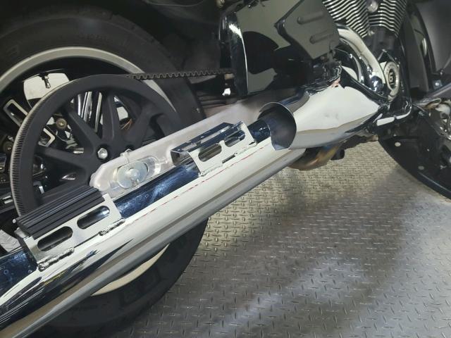 5VPTW36NXE3038035 - 2014 VICTORY MOTORCYCLES CROSS COUN BLACK photo 13