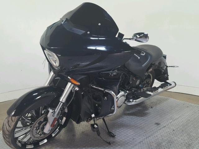 5VPTW36NXE3038035 - 2014 VICTORY MOTORCYCLES CROSS COUN BLACK photo 4