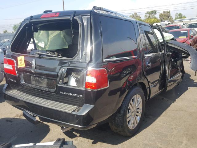5LMJJ2H58BEJ02061 - 2011 LINCOLN NAVIGATOR Schwarz Foto 4