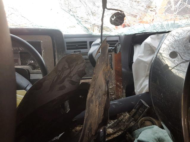 5LMJJ2H58BEJ02061 - 2011 LINCOLN NAVIGATOR Schwarz Foto 5