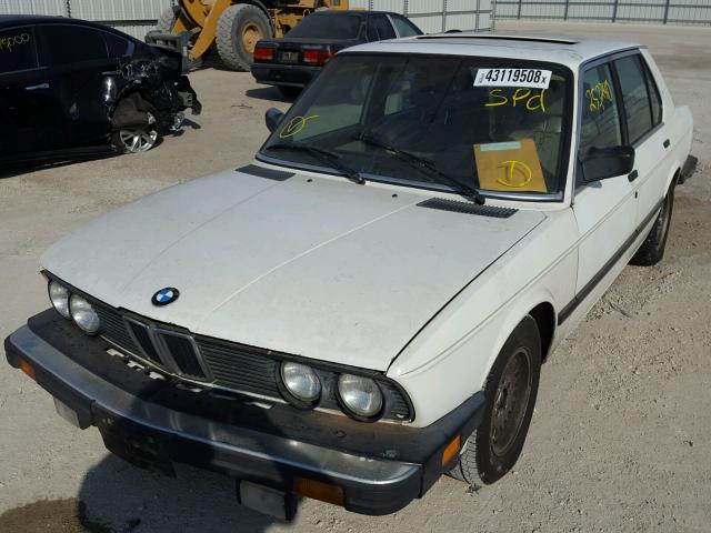 WBADK8308H9707261 - 1987 BMW 528 E AUTO WHITE photo 2