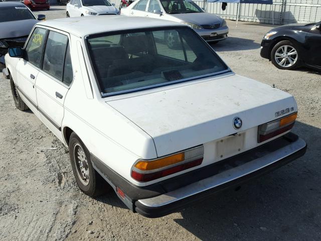 WBADK8308H9707261 - 1987 BMW 528 E AUTO WHITE photo 3