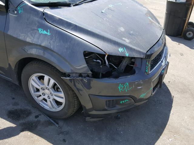 1G1JA6SGXD4135072 - 2013 CHEVROLET SONIC LS GRAY photo 9