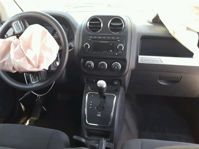 1C4NJCBA3FD413235 - 2015 JEEP COMPASS SP WHITE photo 9