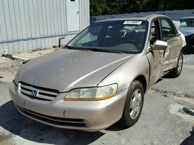 1HGCG16532A074383 - 2002 HONDA ACCORD EX GOLD photo 2