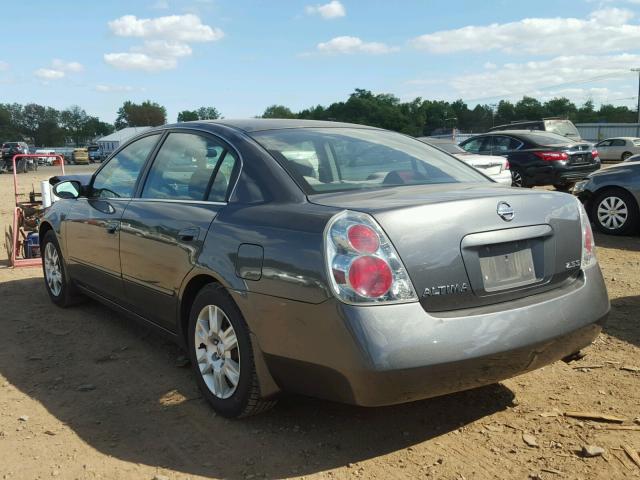 1N4AL11D85C223496 - 2005 NISSAN ALTIMA S GRAY photo 3