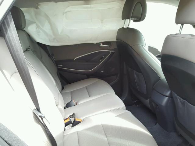 5XYZU3LB7HG413419 - 2017 HYUNDAI SANTA FE S 灰色 照片 6