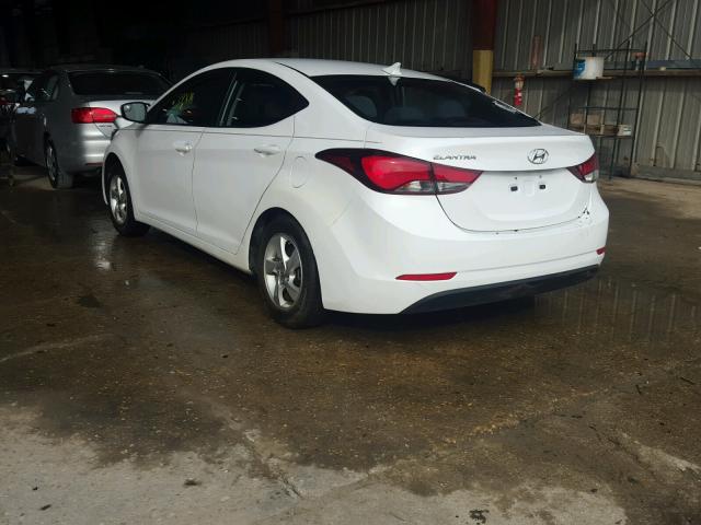 5NPDH4AE8FH583604 - 2015 HYUNDAI ELANTRA SE WHITE photo 3