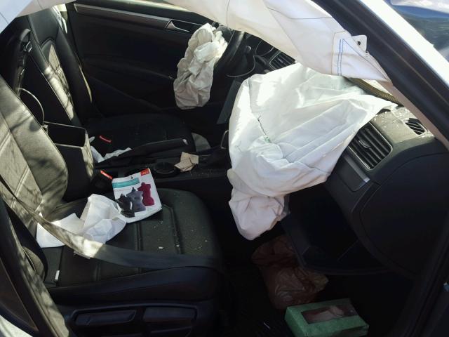 1VWAT7A37GC033239 - 2016 VOLKSWAGEN PASSAT S Մոխրագույն լուսանկար 5