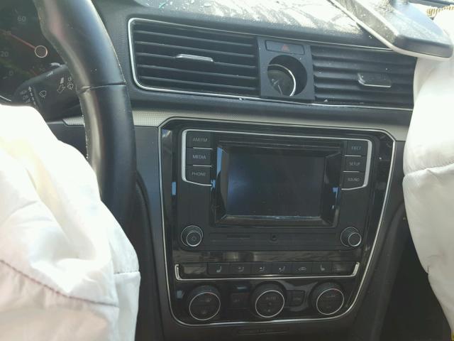 1VWAT7A37GC033239 - 2016 VOLKSWAGEN PASSAT S Մոխրագույն լուսանկար 9