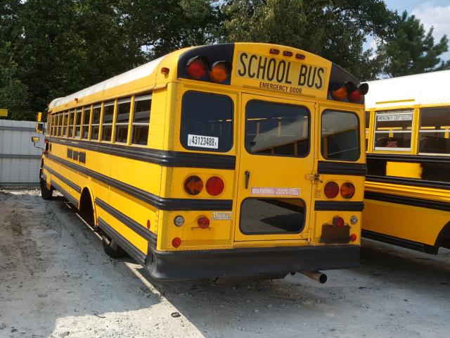 4UZAAXBV52CJ93326 - 2002 FREIGHTLINER CHASSIS FS 黄色 照片 3