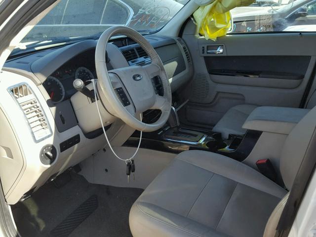 1FMCU49369KB30500 - 2009 FORD ESCAPE HYB WHITE photo 5