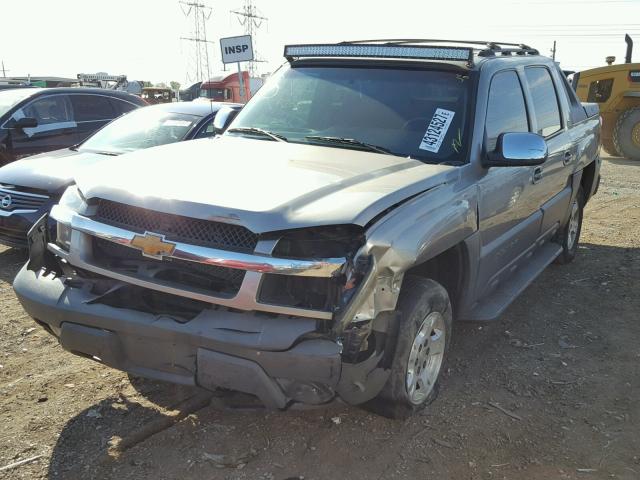 3GNEK13T32G173352 - 2002 CHEVROLET AVALANCHE GRAY photo 2