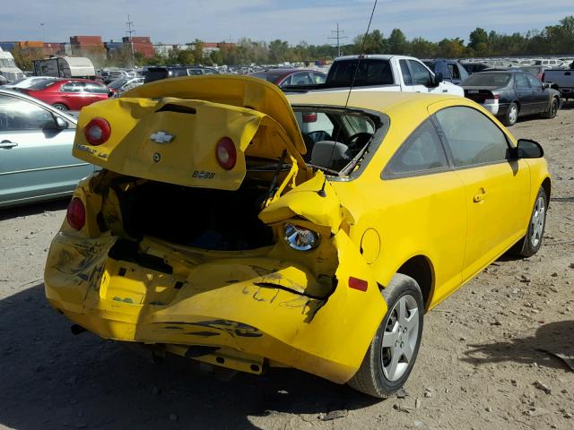 1G1AK15F377405507 - 2007 CHEVROLET COBALT LS YELLOW photo 4